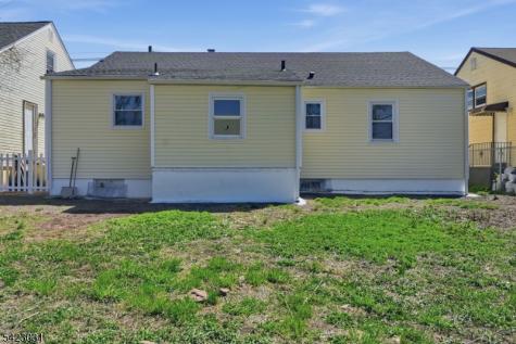 325 Schley Street Newark NJ 07112