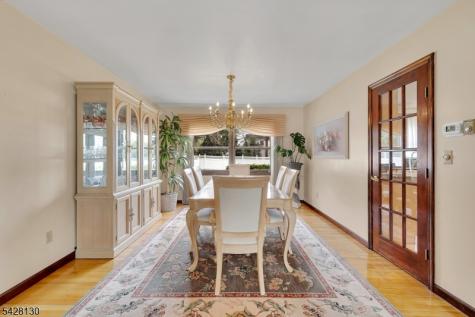 184 Stonehenge Terrace Clark NJ 07066