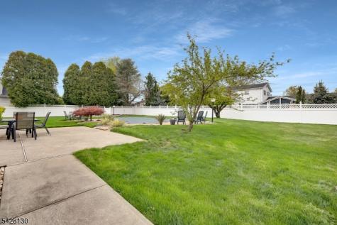 184 Stonehenge Terrace Clark NJ 07066
