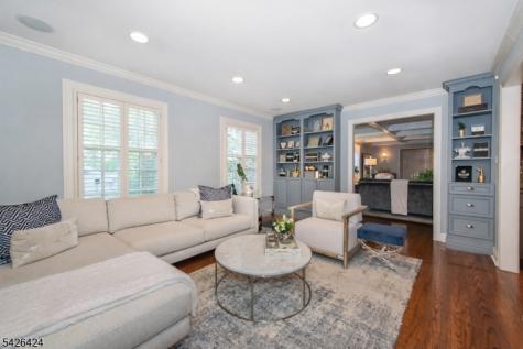 85 Athens Road Millburn NJ 07078