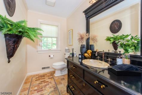85 Athens Road Millburn NJ 07078