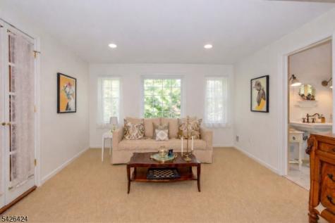 85 Athens Road Millburn NJ 07078