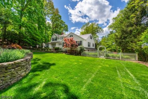 85 Athens Road Millburn NJ 07078