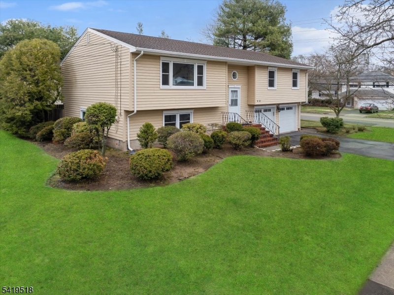 41 Ackerman Drive Fair Lawn NJ 07410