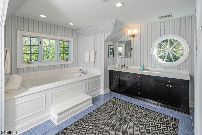 102 Rolling Hill Road Montgomery NJ 08558