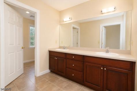 19 Westover Road Verona NJ 07044