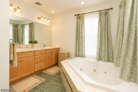 19 Westover Road Verona NJ 07044
