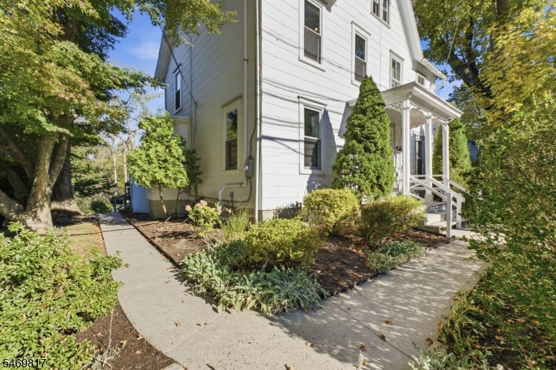 202 Brunswick Avenue Lambertville NJ 08530