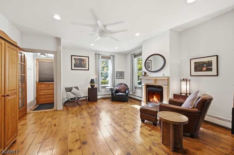 202 Brunswick Avenue Lambertville NJ 08530