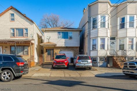 553 Fulton Street Elizabeth NJ 07206