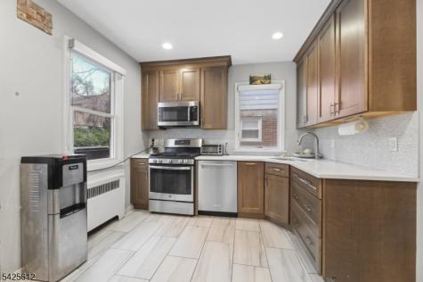 115 Lafayette Avenue Passaic NJ 07055