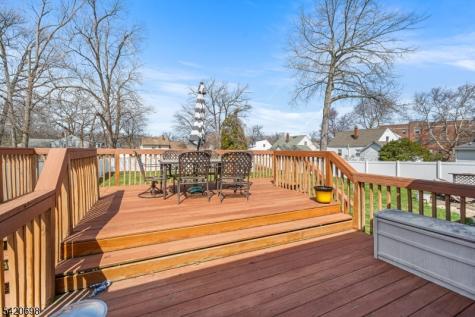 556 Valley Road Clark NJ 07066