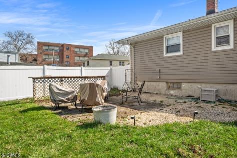 556 Valley Road Clark NJ 07066