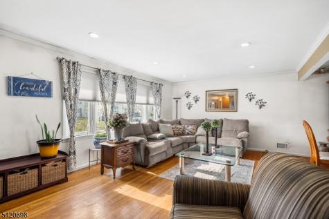 556 Valley Road Clark NJ 07066