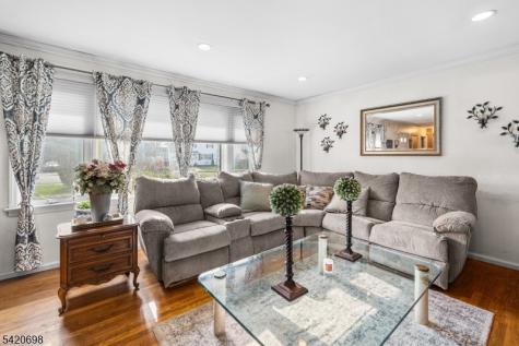 556 Valley Road Clark NJ 07066