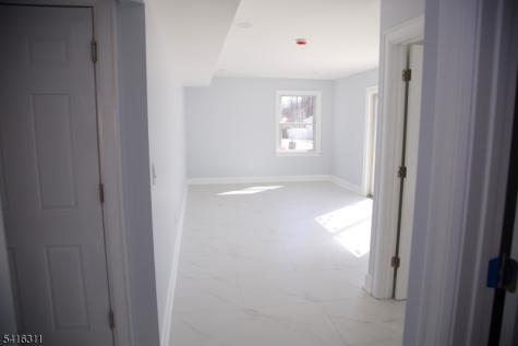 3 Cambridge Road East Hanover NJ 07936
