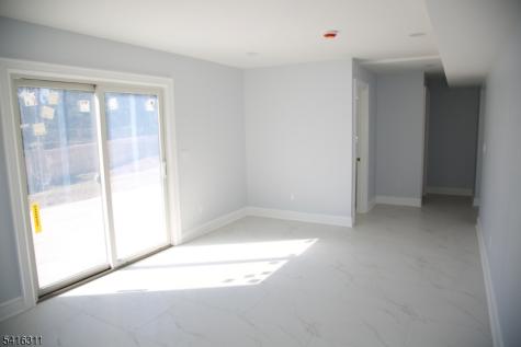 3 Cambridge Road East Hanover NJ 07936