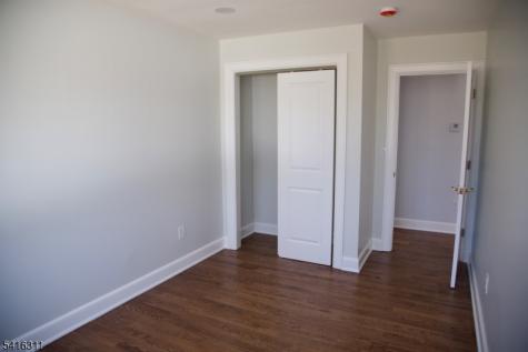 3 Cambridge Road East Hanover NJ 07936