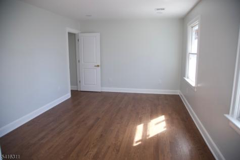 3 Cambridge Road East Hanover NJ 07936