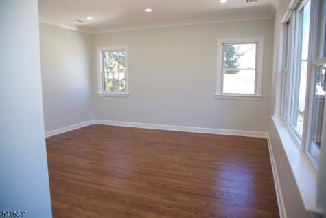 3 Cambridge Road East Hanover NJ 07936