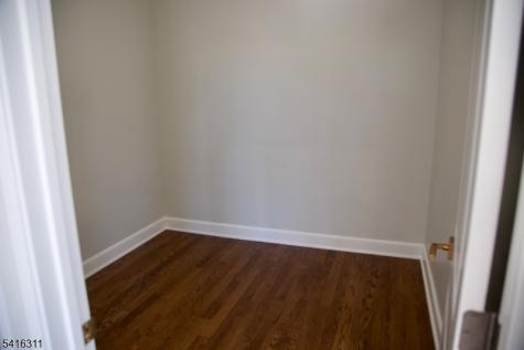 3 Cambridge Road East Hanover NJ 07936