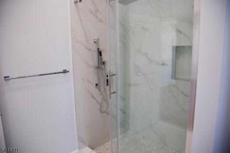 3 Cambridge Road East Hanover NJ 07936