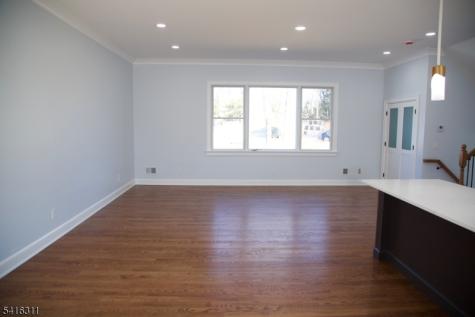 3 Cambridge Road East Hanover NJ 07936