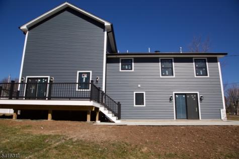3 Cambridge Road East Hanover NJ 07936