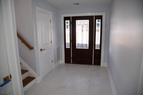 3 Cambridge Road East Hanover NJ 07936