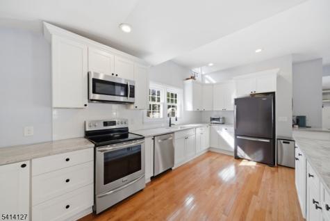 12 Overlook Drive Denville NJ 07834