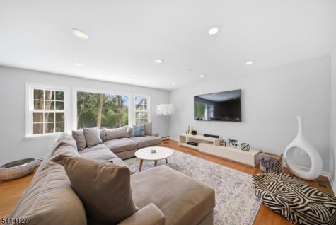 12 Overlook Drive Denville NJ 07834