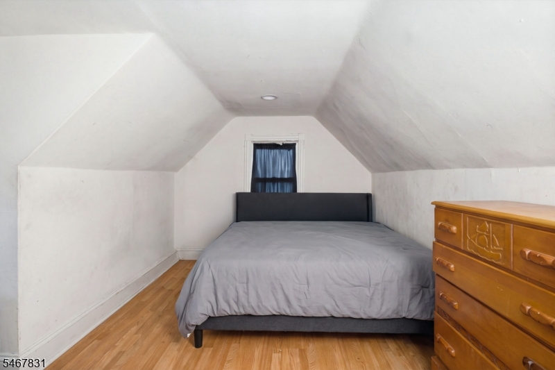 3 Tyndall Avenue Phillipsburg NJ 08865