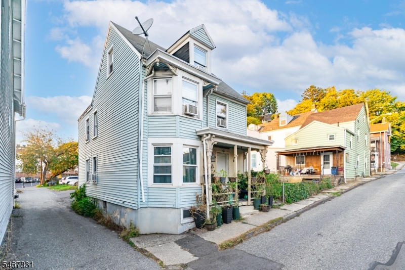 3 Tyndall Avenue Phillipsburg NJ 08865