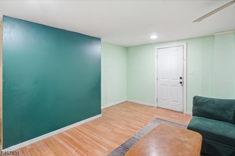 3 Tyndall Avenue Phillipsburg NJ 08865