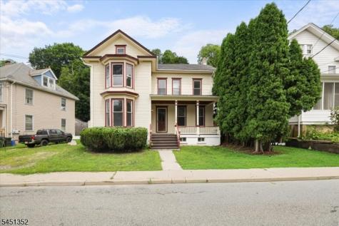 32 High Street Blairstown NJ 07825