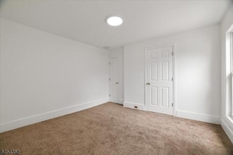 32 High Street Blairstown NJ 07825