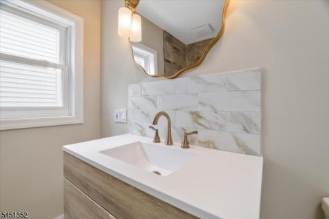 32 High Street Blairstown NJ 07825