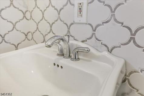 32 High Street Blairstown NJ 07825