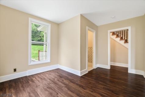 32 High Street Blairstown NJ 07825