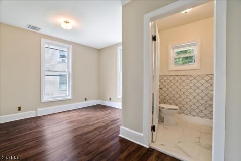 32 High Street Blairstown NJ 07825