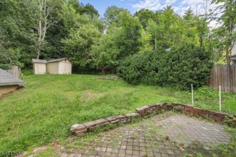 32 High Street Blairstown NJ 07825