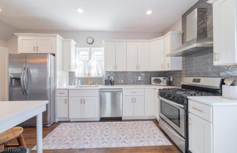 9 Fernwood Road Maplewood NJ 07040
