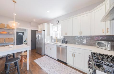 9 Fernwood Road Maplewood NJ 07040