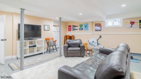 9 Fernwood Road Maplewood NJ 07040