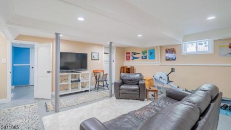 9 Fernwood Road Maplewood NJ 07040
