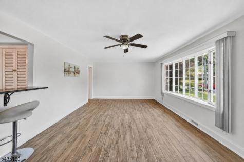 840 Lopatcong Street Belvidere NJ 07823