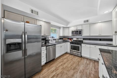 840 Lopatcong Street Belvidere NJ 07823