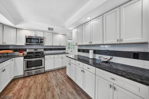 840 Lopatcong Street Belvidere NJ 07823