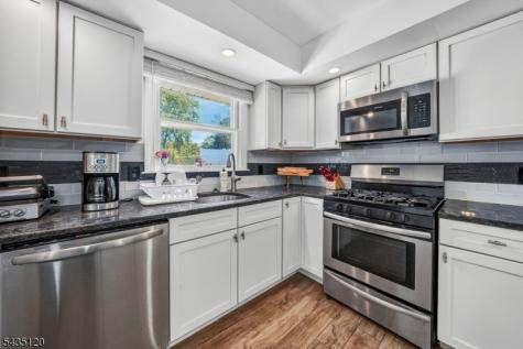 840 Lopatcong Street Belvidere NJ 07823