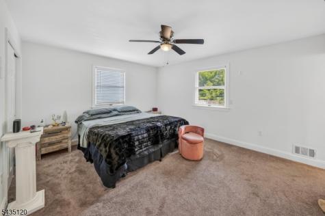840 Lopatcong Street Belvidere NJ 07823